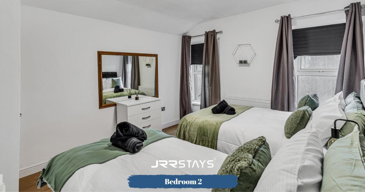 Cardiff Stylish 2 Bedroom Sleeps 6 Wi-Fi - Jrr Stays Экстерьер фото