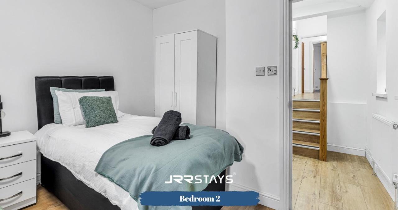 Cardiff Stylish 2 Bedroom Sleeps 6 Wi-Fi - Jrr Stays Экстерьер фото